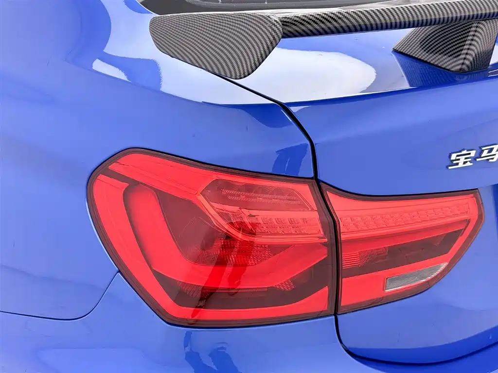 BMW 1 Series 2022 — фото 15