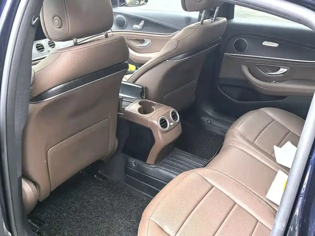 Mercedes-Benz E-Class 2020 — фото 5