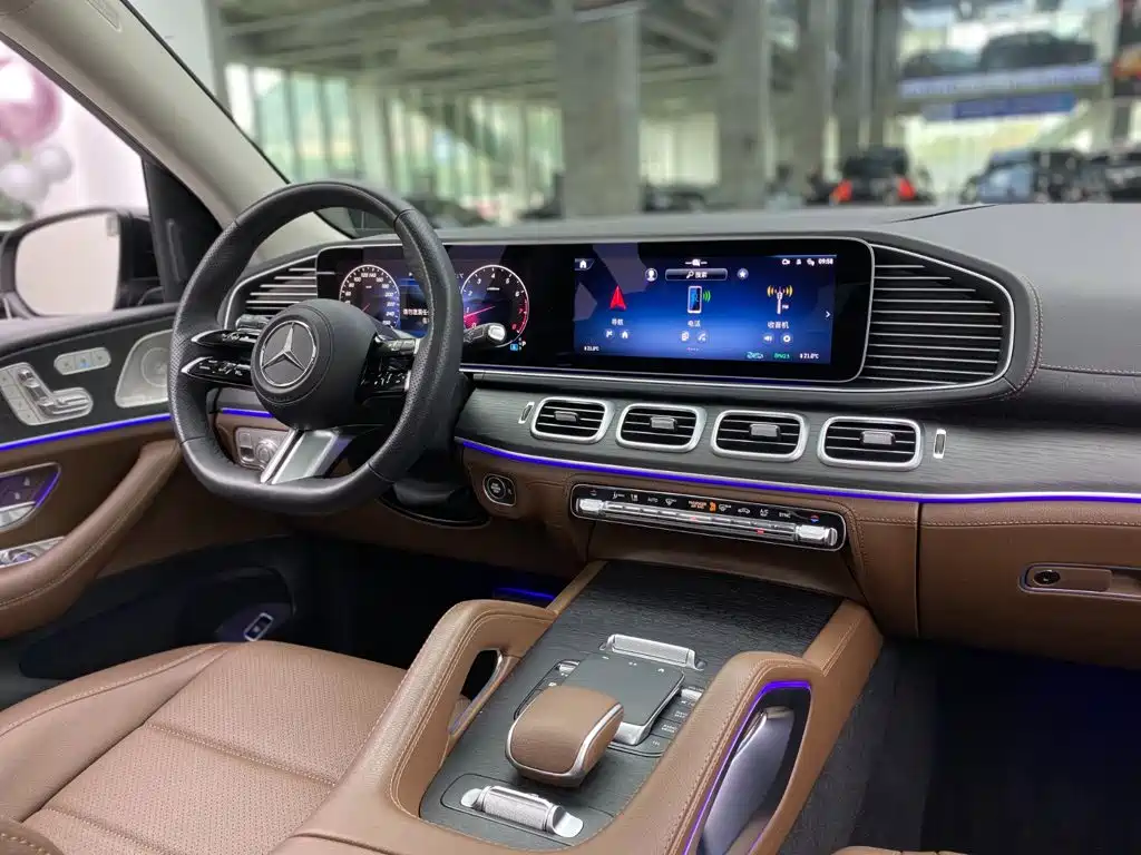 Mercedes-Benz GLS 2024 — фото 13