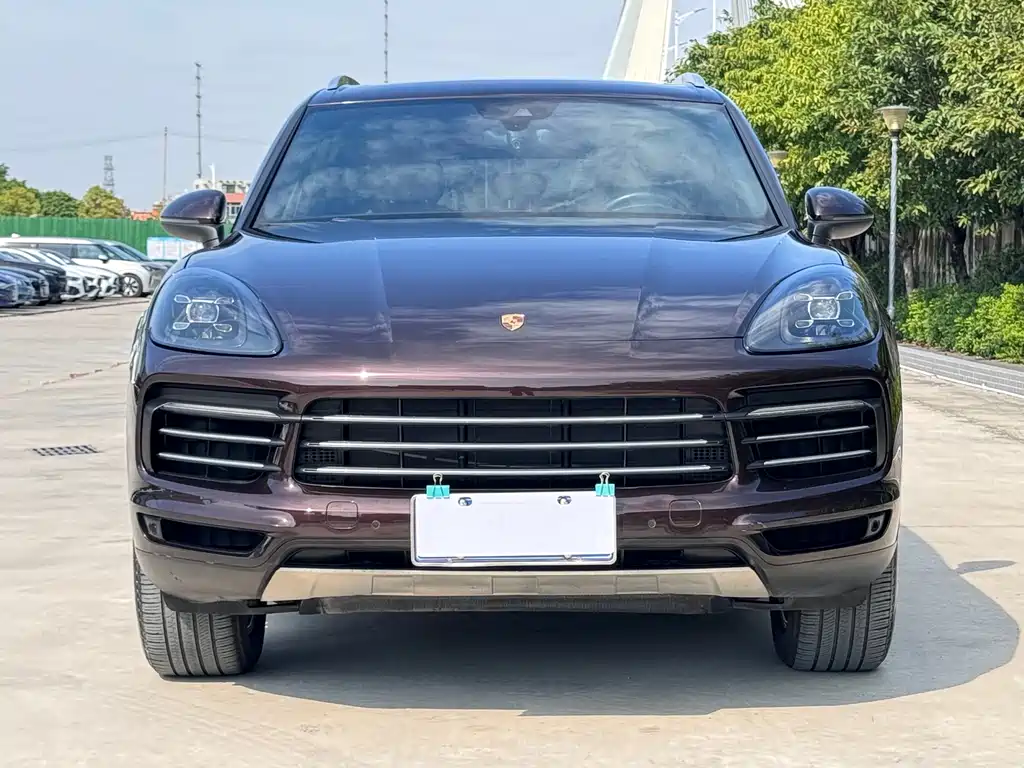 Porsche Cayenne 2018 — фото 2