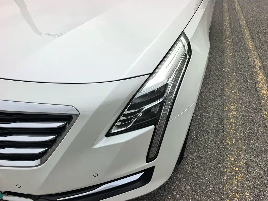 Cadillac CT6 2017 — фото 11