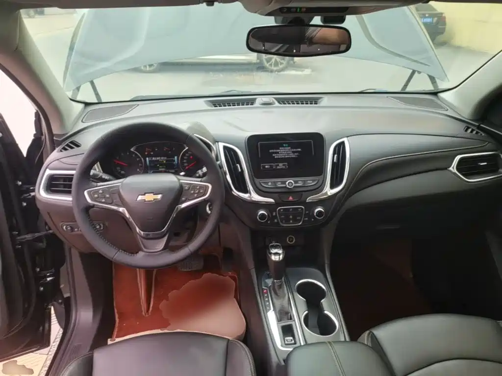 Chevrolet Equinox 2019 — фото 10