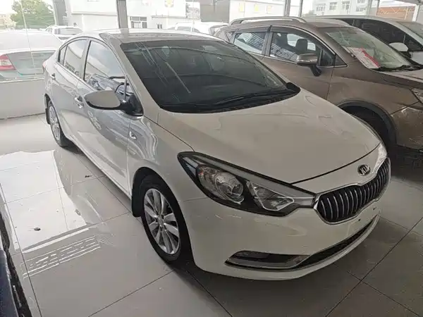 Kia K3 2015