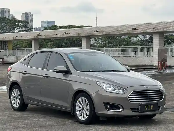 Ford Escort 2015