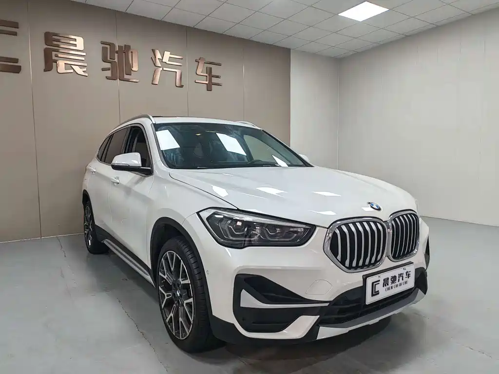 BMW X1 2019 — фото 2