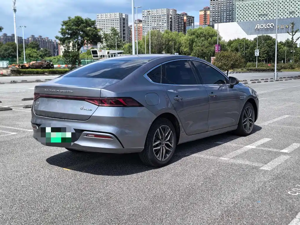 BYD Qin PLUS 2023 — фото 9