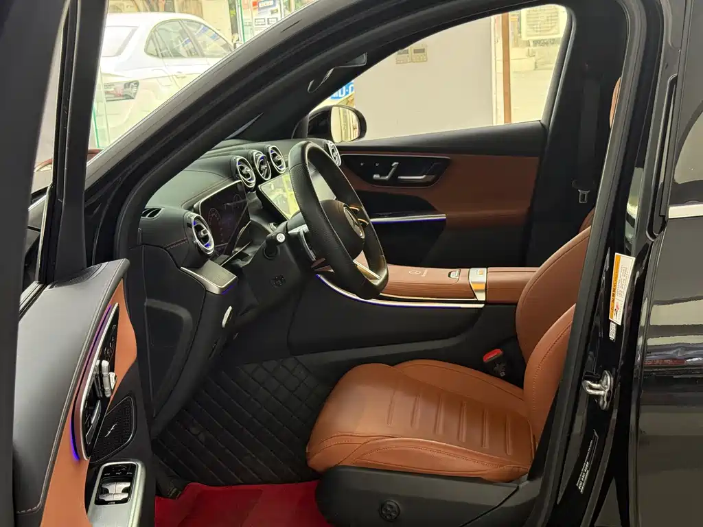 Mercedes-Benz GLC 2024