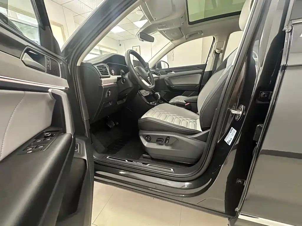 Volkswagen Tayron 2023