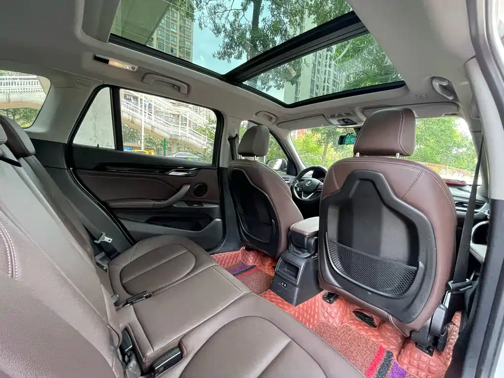 BMW X1 2019 — фото 11