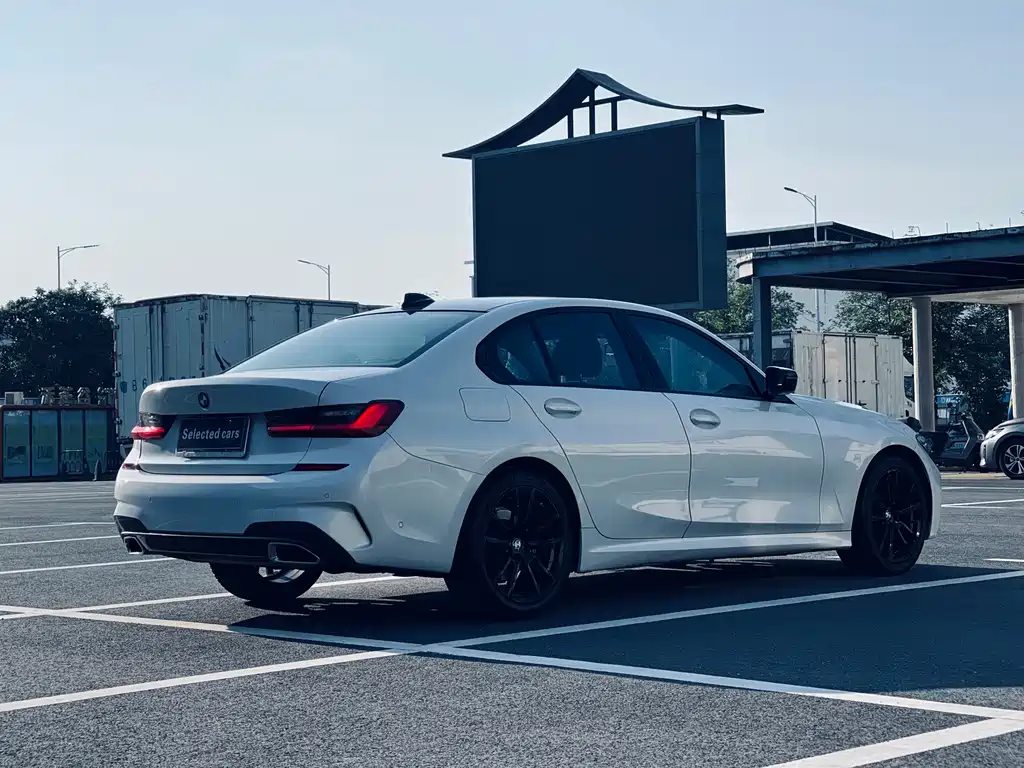 BMW 3 Series 2020