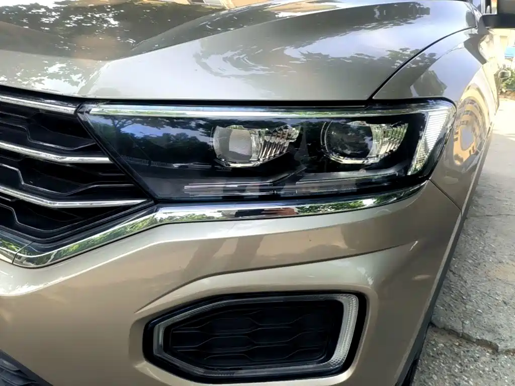 Volkswagen T-Roc 2019 — фото 24