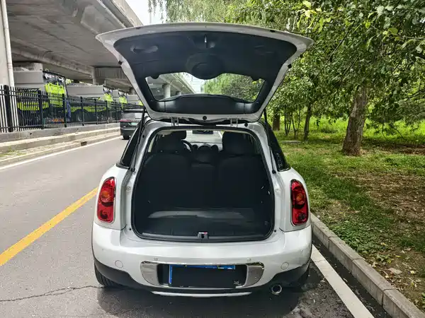 MINI Countryman 2015