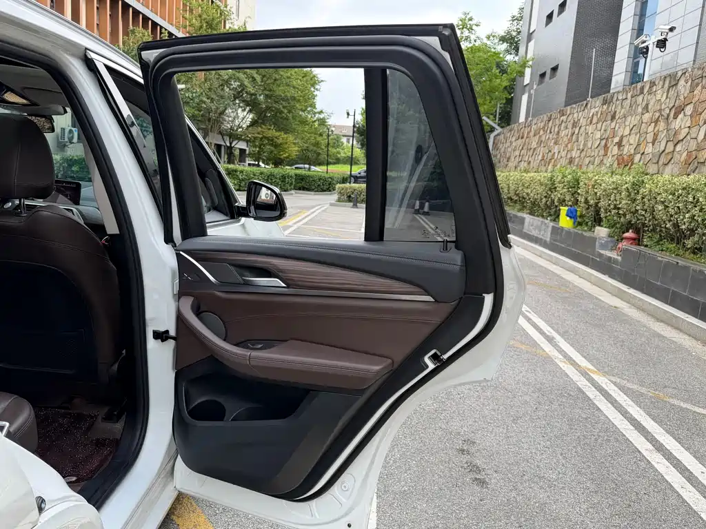 BMW X3 2021