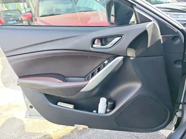 Mazda Atenza 2019