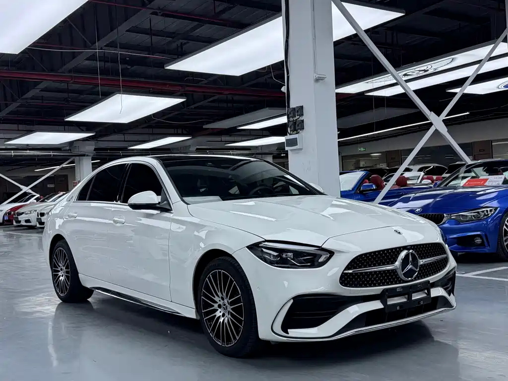 Mercedes-Benz C-Class 2023