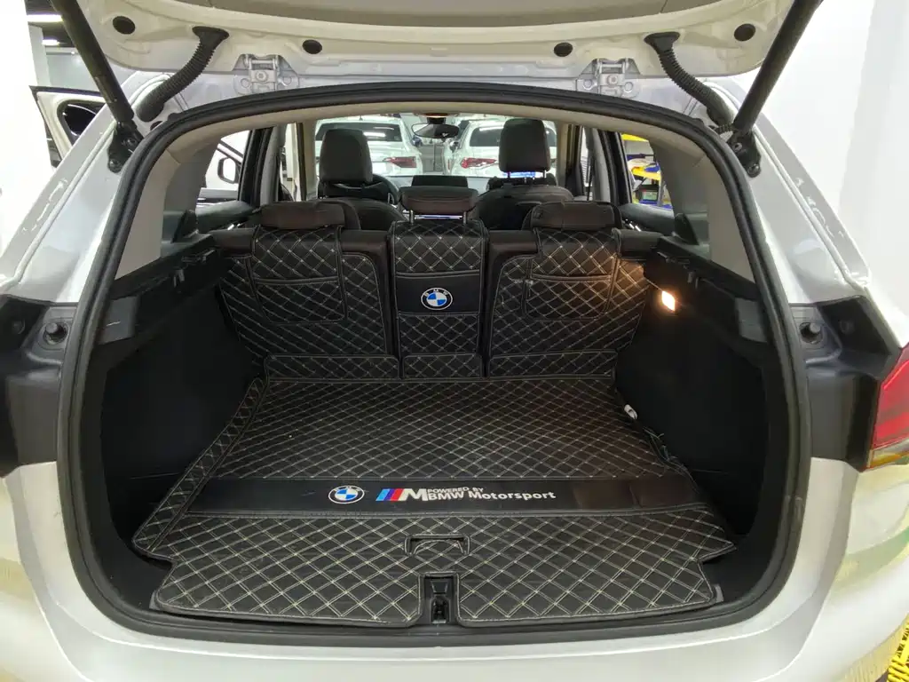 BMW X1 2022 — фото 14