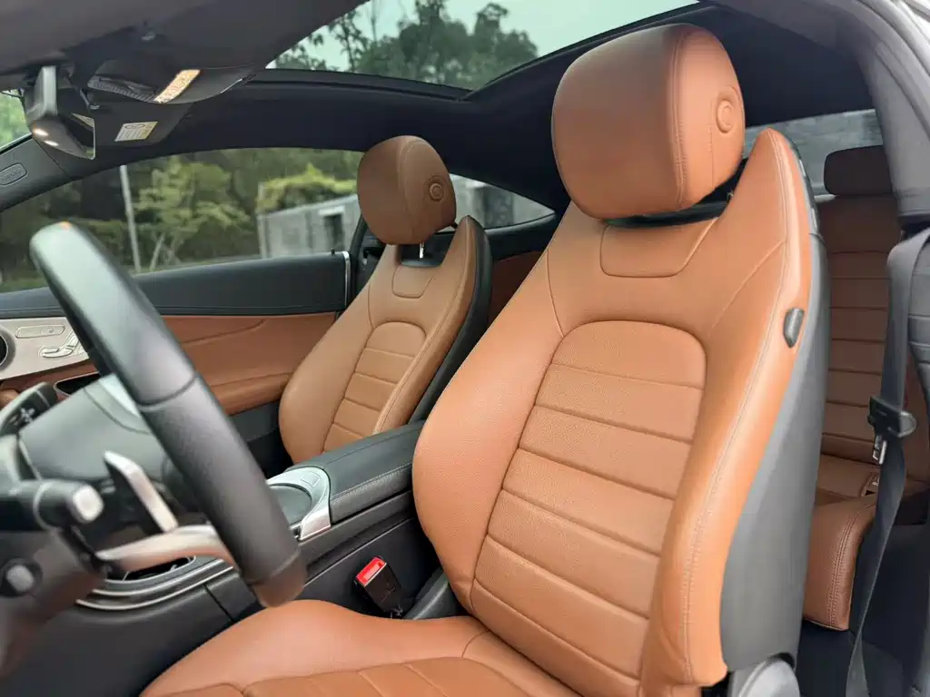 Mercedes-Benz C-Class 2021