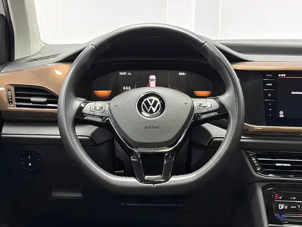 Volkswagen Tharu 2022