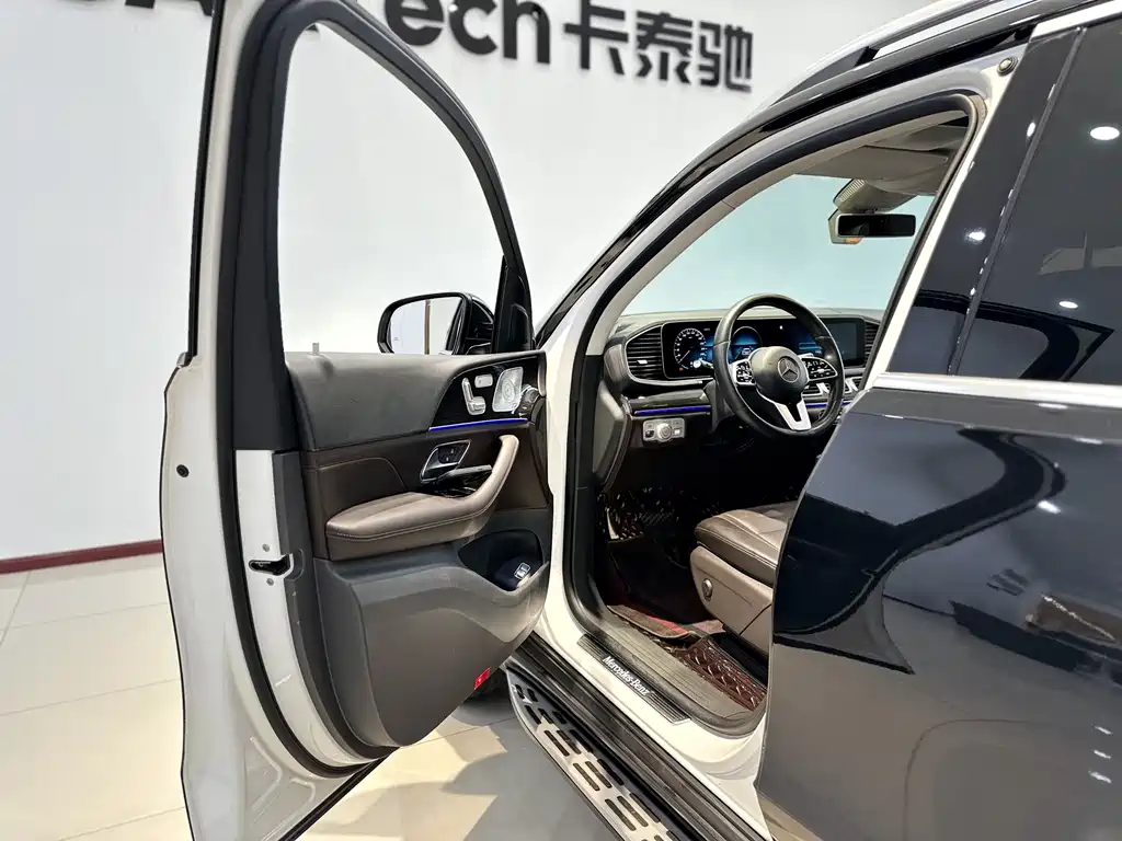 Mercedes-Benz GLE 2020 — фото 12