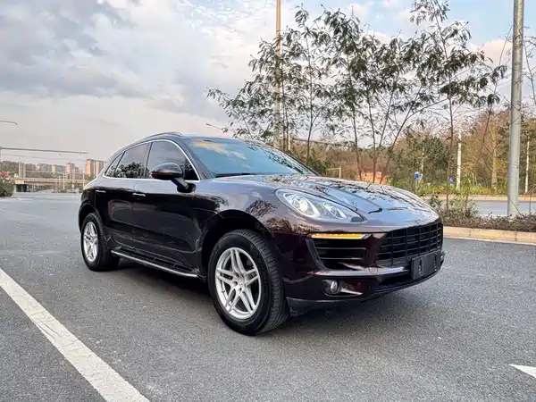 Porsche Macan 2014