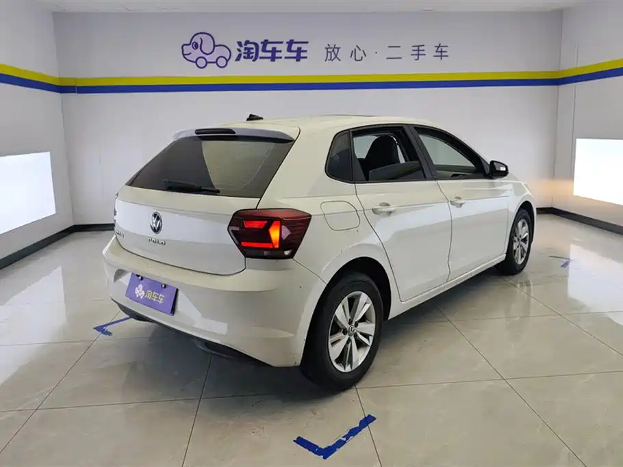 Volkswagen Polo 2021