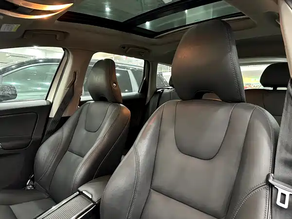 Volvo XC60 2017