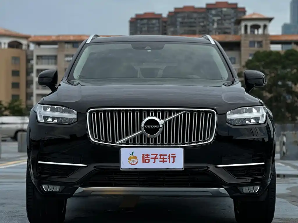 Volvo XC90 2019