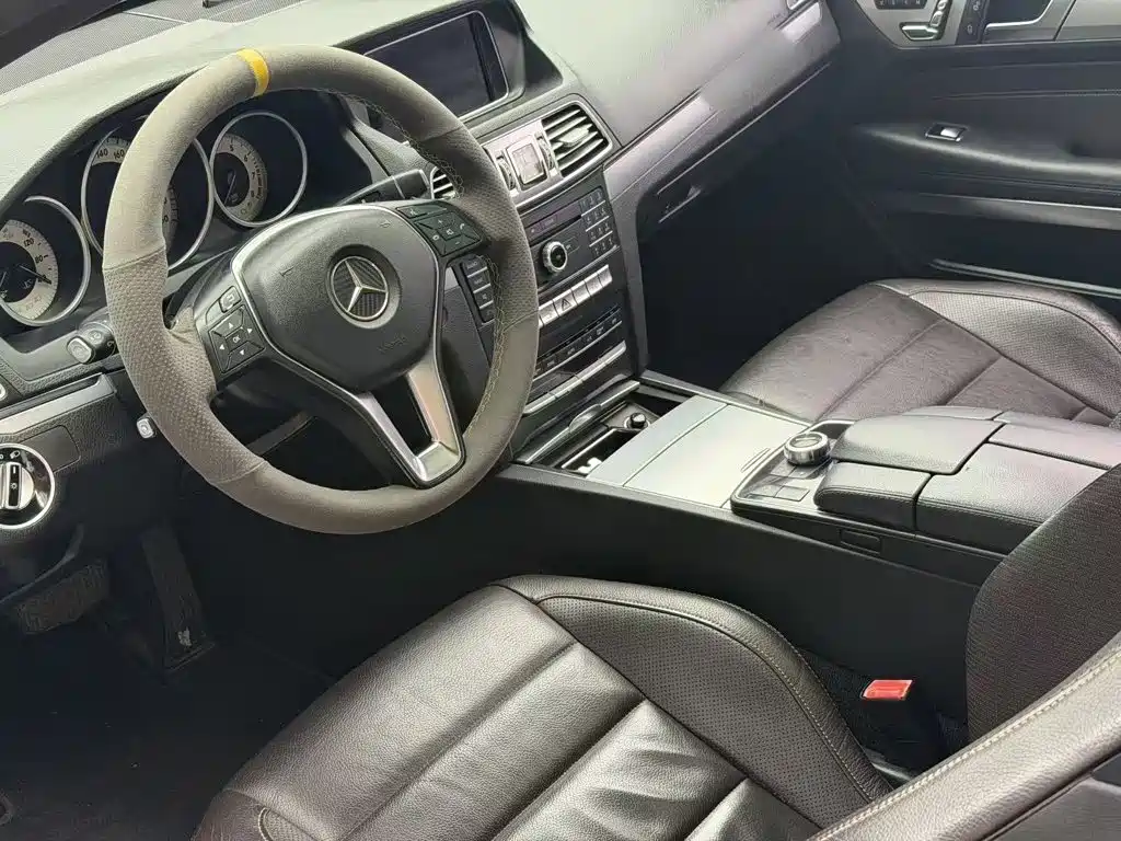Mercedes-Benz E-Class 2016 — фото 12