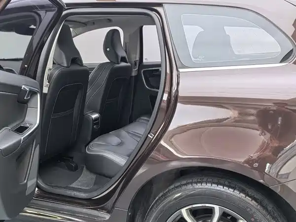 Volvo XC60 2017