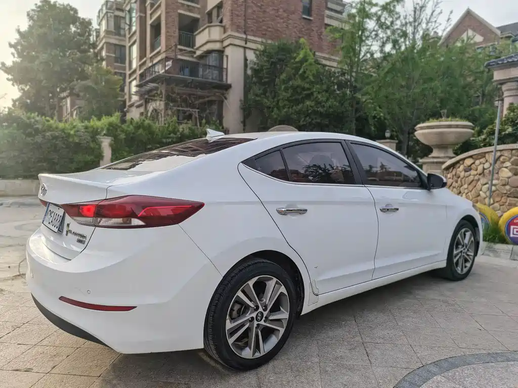 Hyundai Celesta 2018 — фото 9