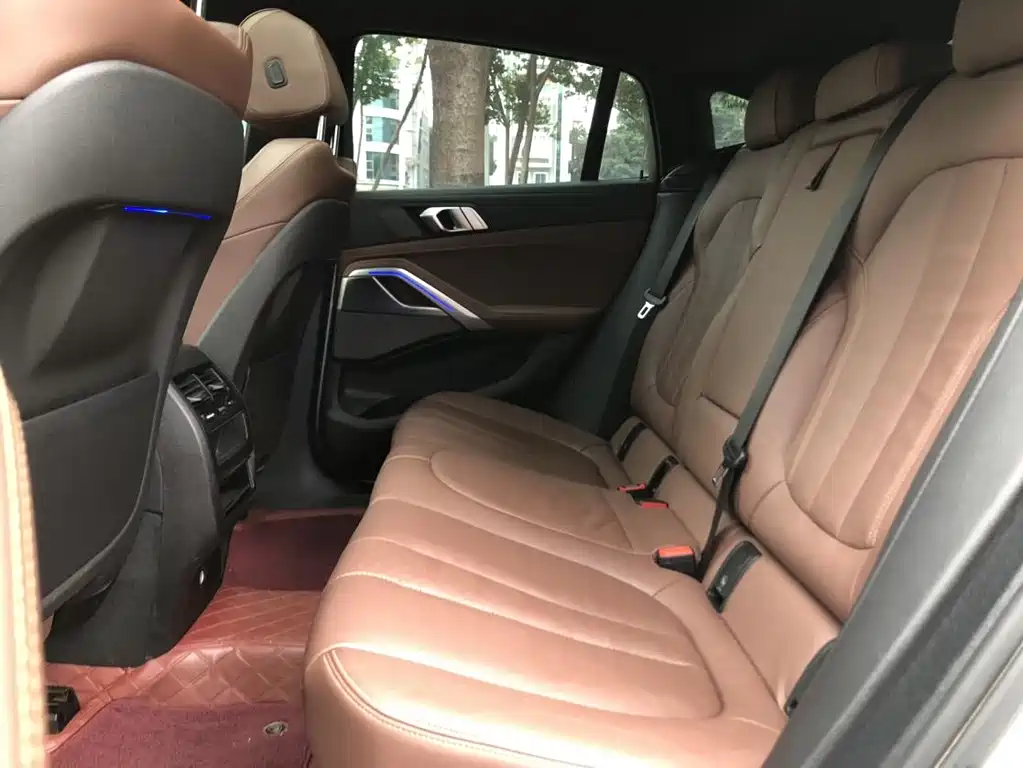 BMW X6 2021 — фото 19