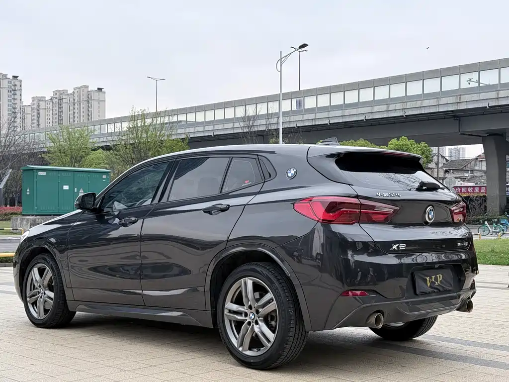 BMW X2 2022 — фото 16