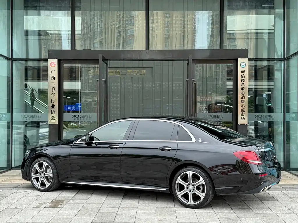 Mercedes-Benz E-Class 2017