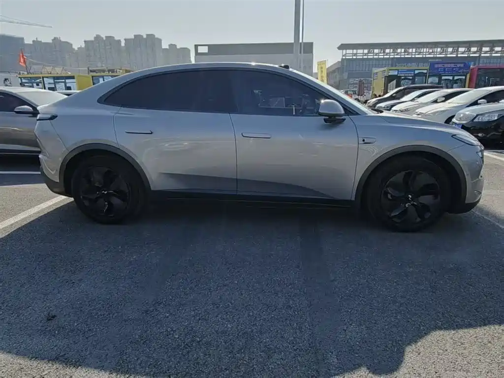 ONVO L60 2025