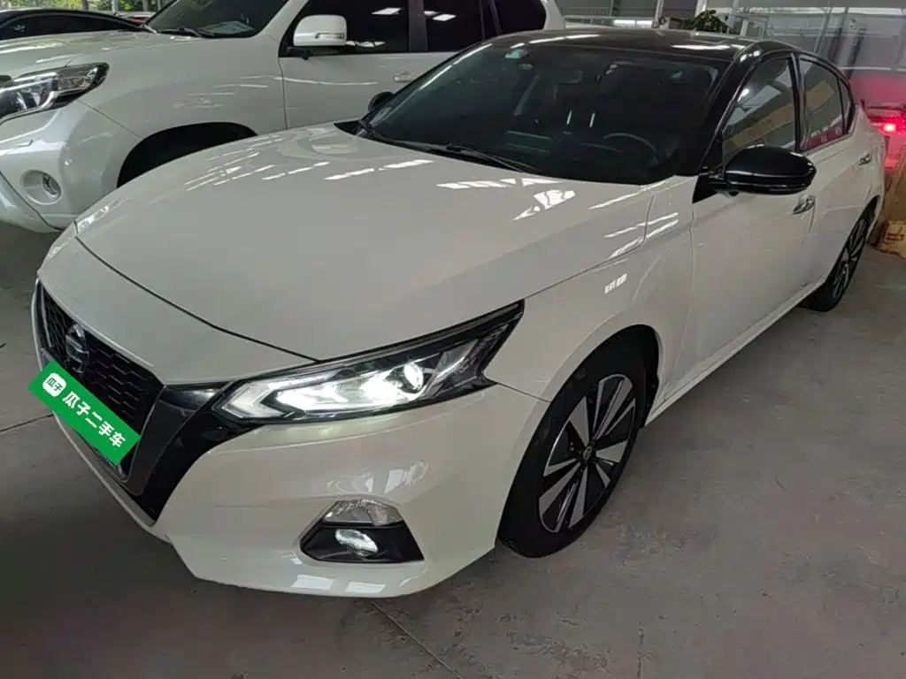Nissan Teana 2022