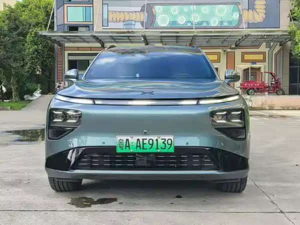 XPeng G9 2025