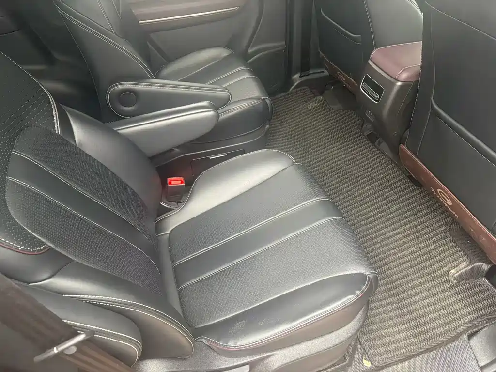 GAC Motor Trumpchi M6 2023 — фото 4