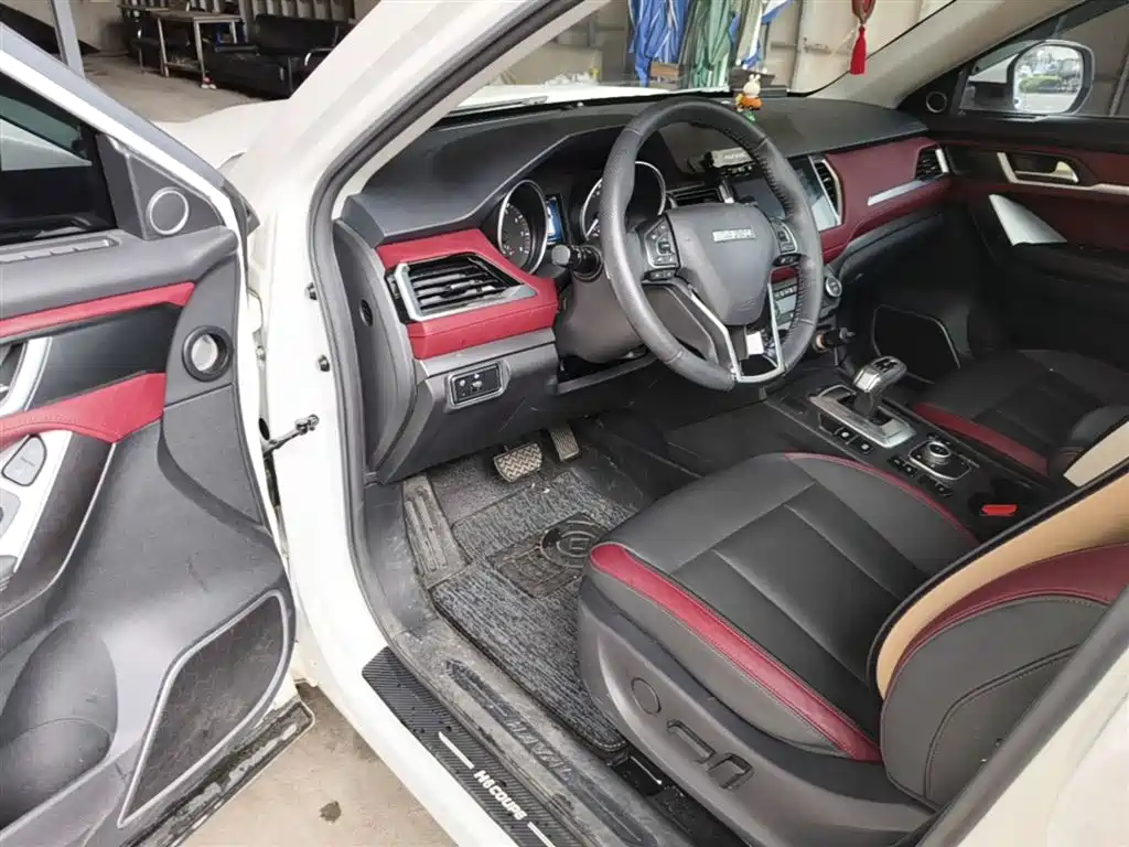 Haval H6 Coupe 2020 — фото 16