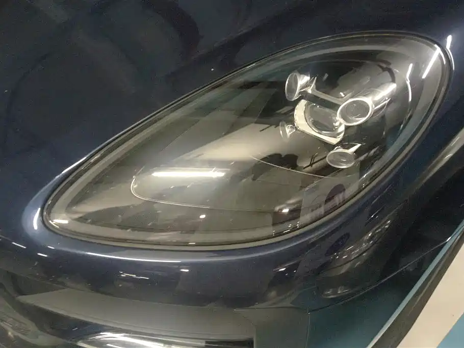 Porsche Macan 2022