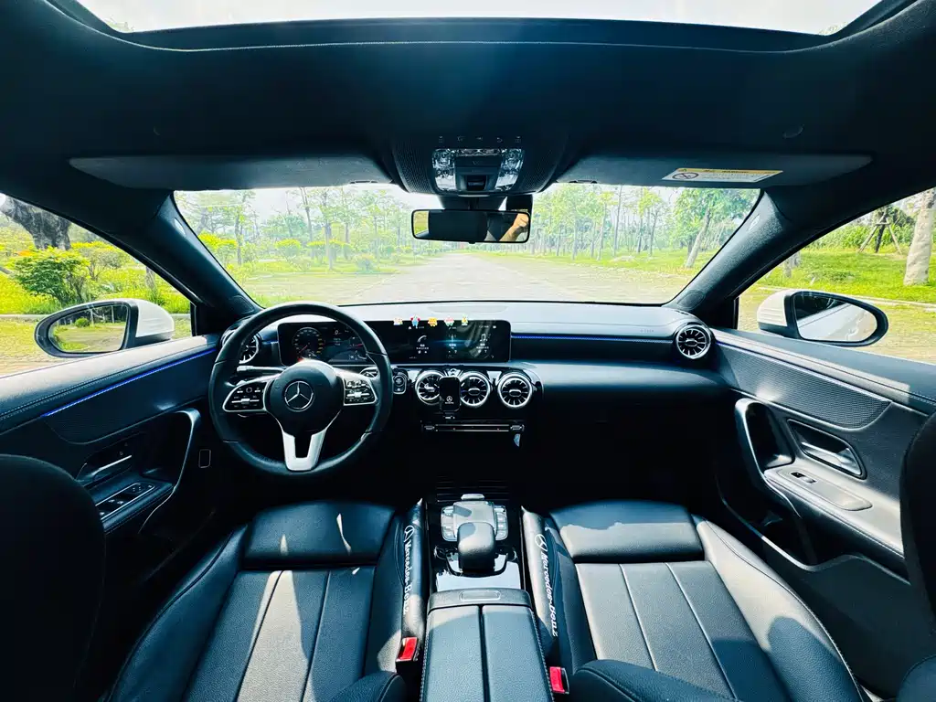 Mercedes-Benz A-Class 2020 — фото 16