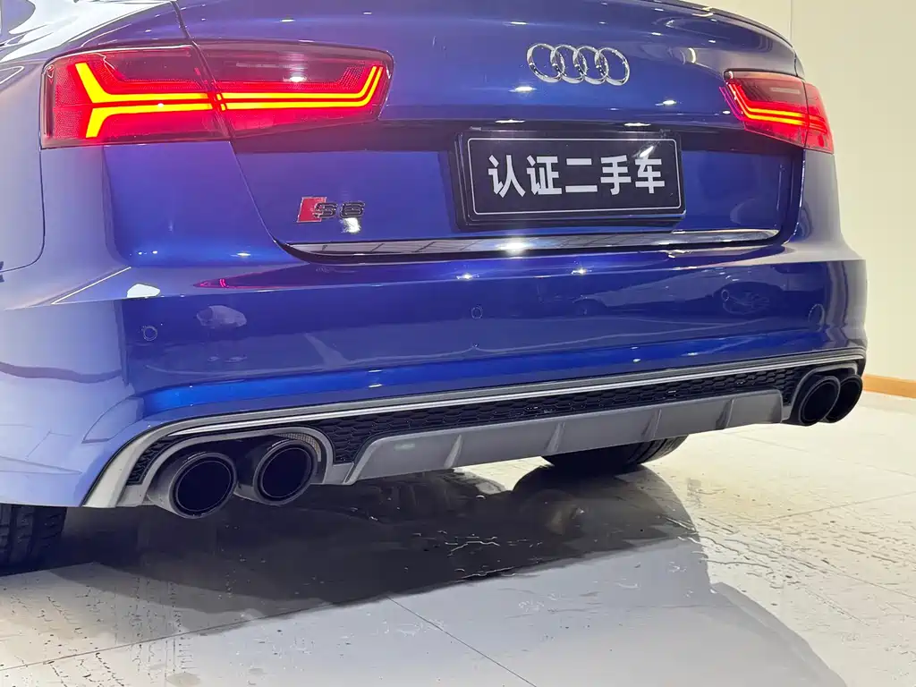 Audi S6 2017 — фото 20