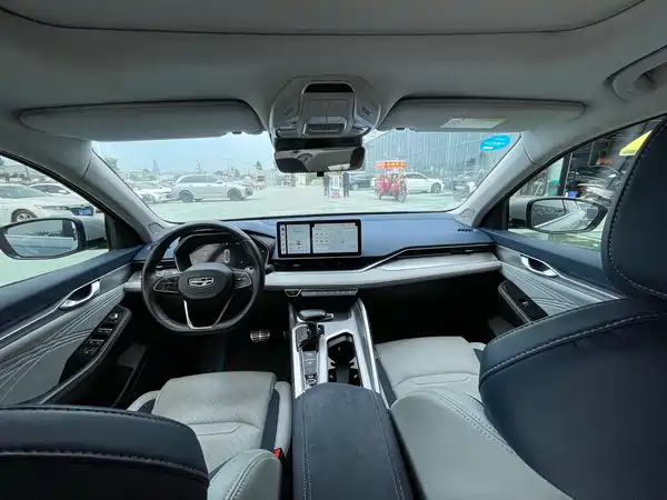 Geely Xingrui 2023