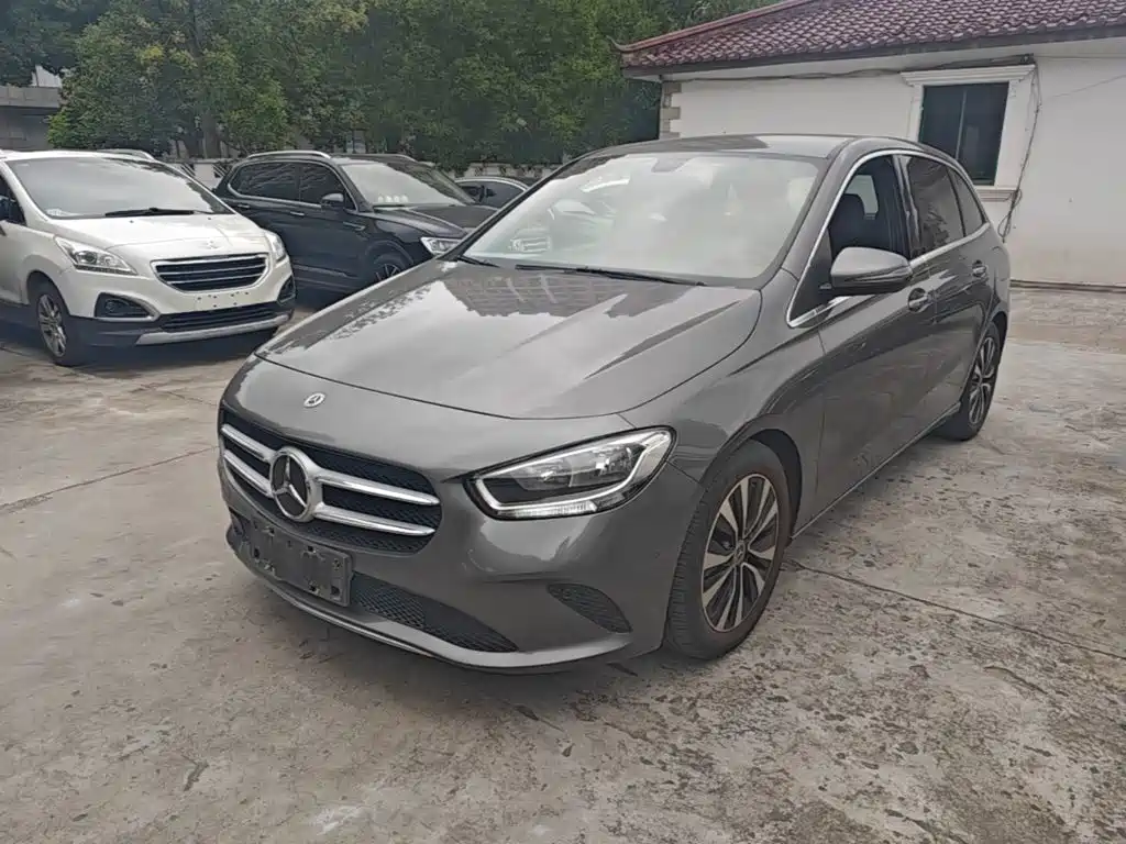 Mercedes-Benz B-Class 2021