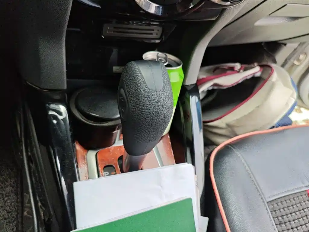Ford Ecosport 2015 — фото 15