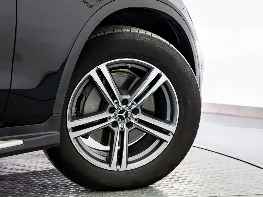 Mercedes-Benz GLC 2021