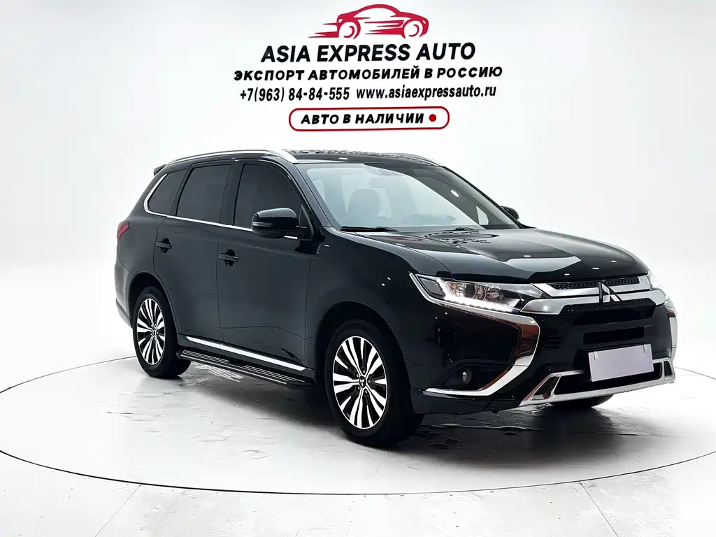 Mitsubishi Outlander 2022 — фото 3