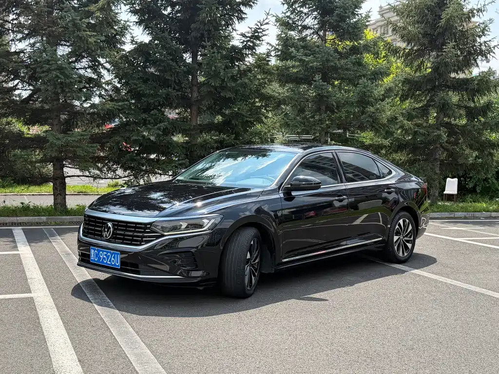 Volkswagen Passat 2022