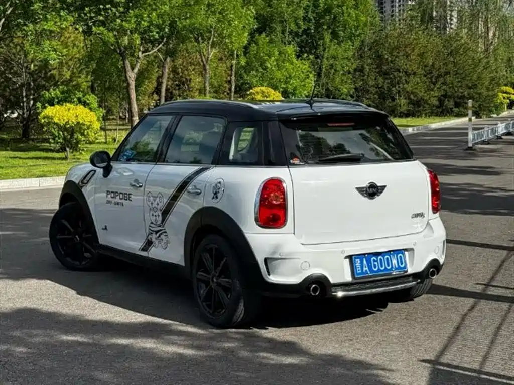 MINI Countryman 2012