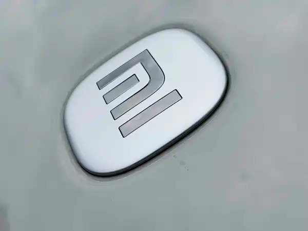 Xiaomi SU7 2025