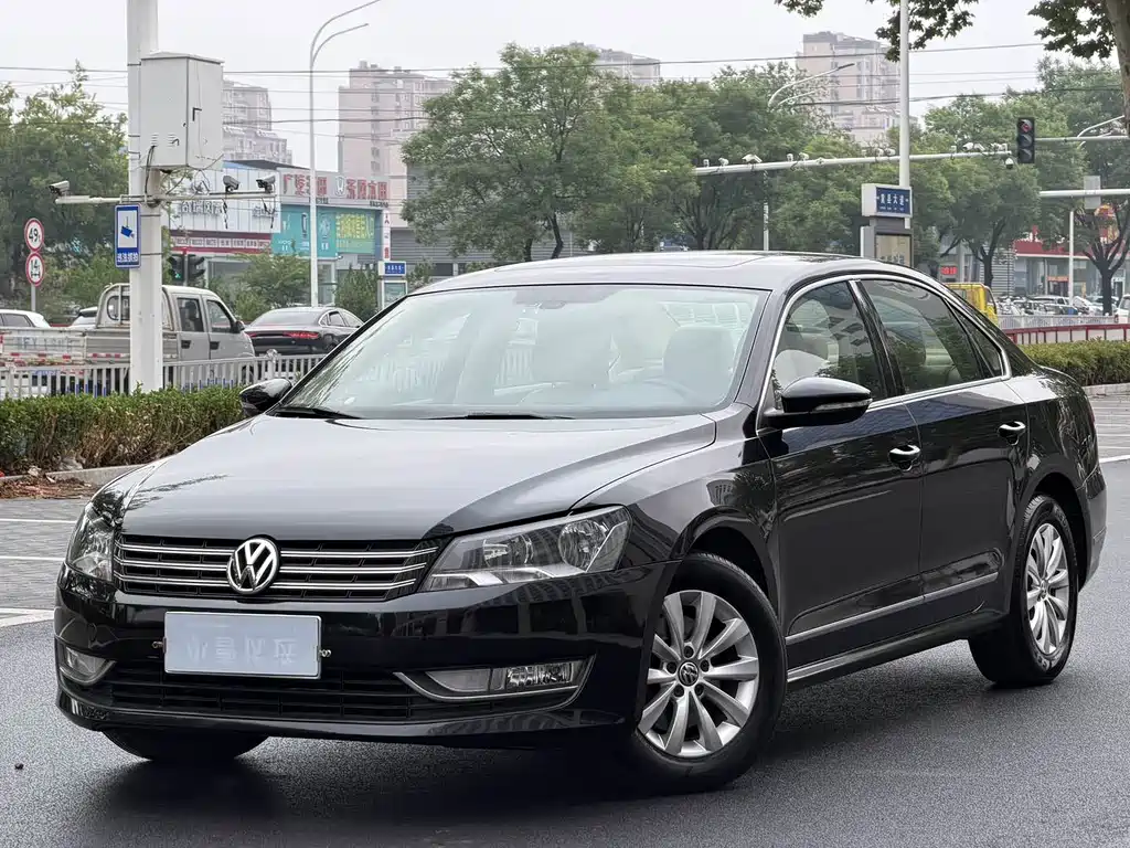 Volkswagen Passat 2012